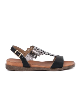 Sandały czarne z ażurowymi zdobieniami