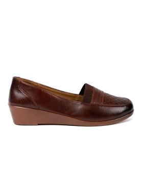 Półbuty damskie slip-on z fakturowanym noskiem