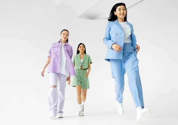 Modne kolory wiosna-lato 2025 – zobacz, co warto mieć w szafie