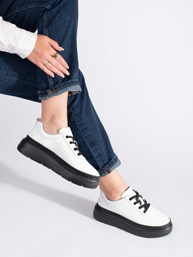 White Leather Shoes with Black Platform