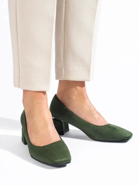 Vinceza Low Block Heel Pumps in Green