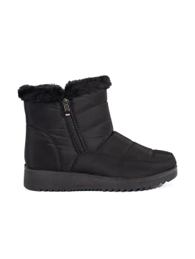 Cozy Black Winter Boots