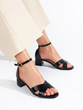 Chic Black Low-Heel Sandals