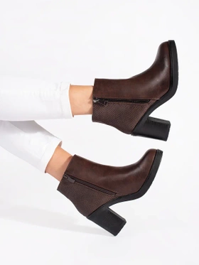 Chic Brown Heeled Ankle Boots with Zipper