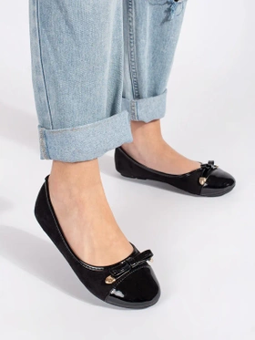 Black Flat Ballet Flats