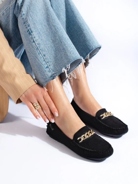 Delicate Lace Pattern Loafers with Chain Detail