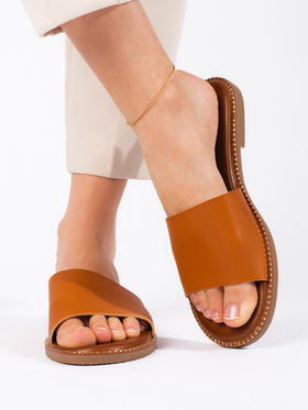 Charming Camel Flat Slides