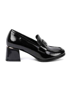Patent leather loafers with silver decoration