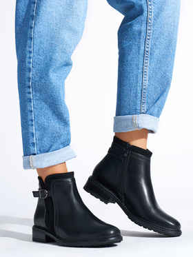 Chic Black Ankle Boots with Low Heel