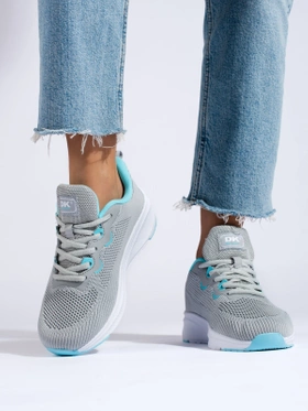 Trendy platform sneakers