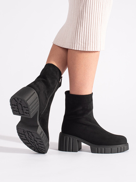 Chic Black Platform Ankle Boots