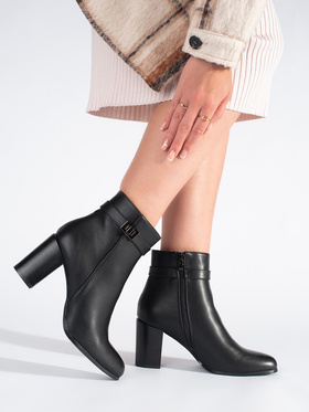 Stylish Black Ankle Boots by Sergio Leone