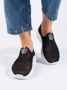 Lacy Slip-On Black Sneakers