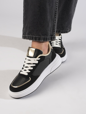 Black Casual Sneakers