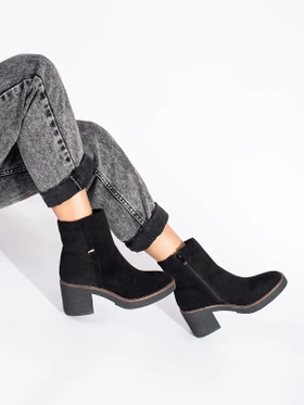 Chic Black Suede Chunky Heel Ankle Boots