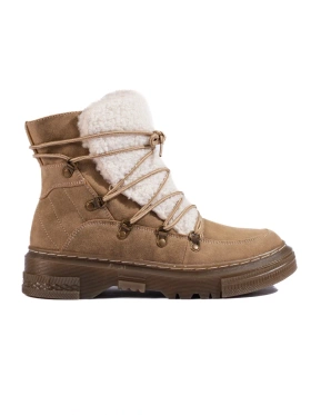 Cozy Brown Winter Boots with Faux Fur Trim