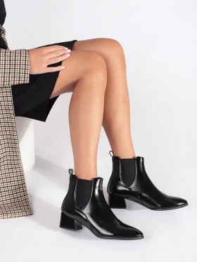 Chic Black Ankle Boots