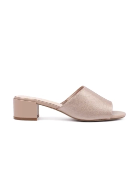 Sergio Leone beige heeled flip-flops