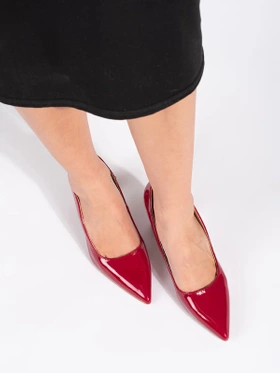 Chic Glossy Red Block Heel Pumps