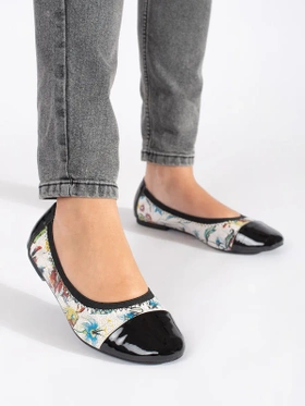 Floral Pattern Ballet Flats with Patent Toe