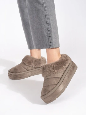 Cozy Beige Slip-On Snow Boots with Fur Trim