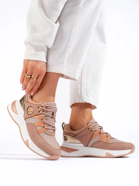 Trendy Pink Vinceza Sneakers