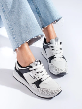 Chic Black and White Sporty Sneakers