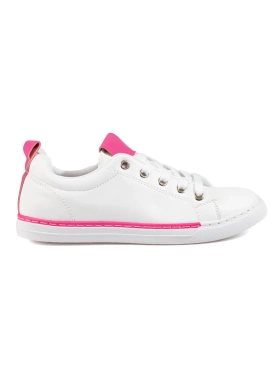 Białe trampki z różowymi wstawkami