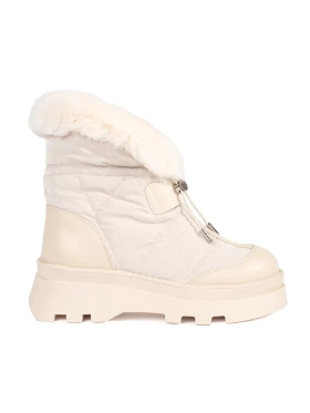 Cozy Beige Snow Boots with White Fur on Platform