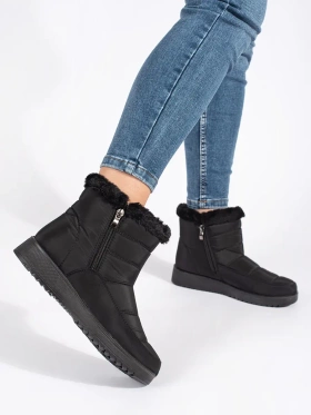 Cozy Black Winter Boots