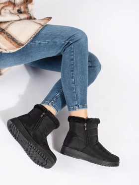 Cozy Black Winter Boots