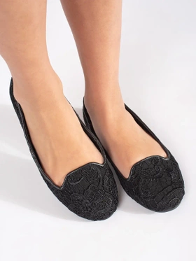 Chic Black Lace Ballet Flats