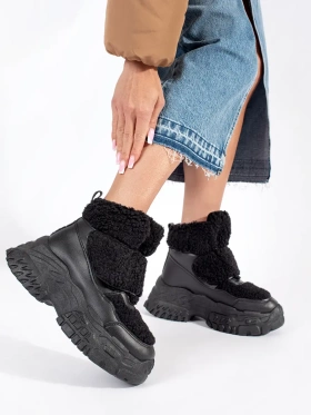 Black Platform Snow Boots with Sherpa Lining