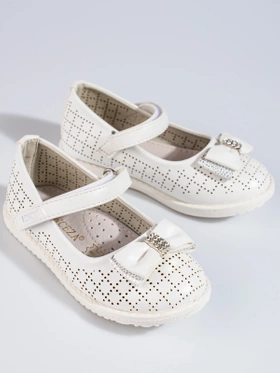 Delicate White Vinceza Ballet Flats