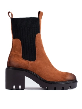 Cozy Camel Slip-On Ankle Boots with Chunky Heel