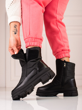 Black Velcro Snow Boots by Sokolski