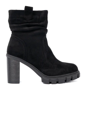 Stylish Black Ankle Boots with Ruched Upper