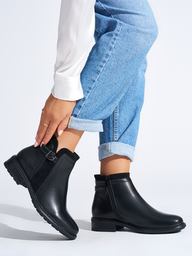 Chic Black Ankle Boots with Low Heel