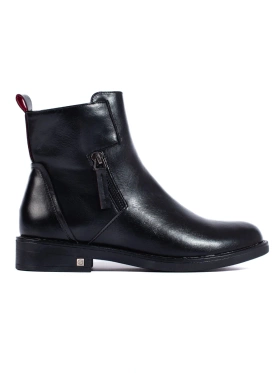 Sleek Black Ankle Boots by Potocki