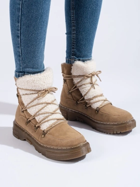 Cozy Brown Winter Boots with Faux Fur Trim