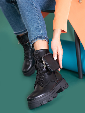 Women's ankle boots with a pocket