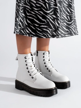 Lace-Up White Ankle Boots by BIG STAR KK274536